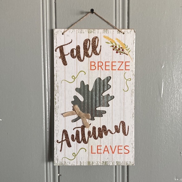 NWT-Give Thanks 🍁 & Fall Breeze- 2 Wood Signs & 2 Buffalo Check Pumpkins Bundle - Picture 11 of 15